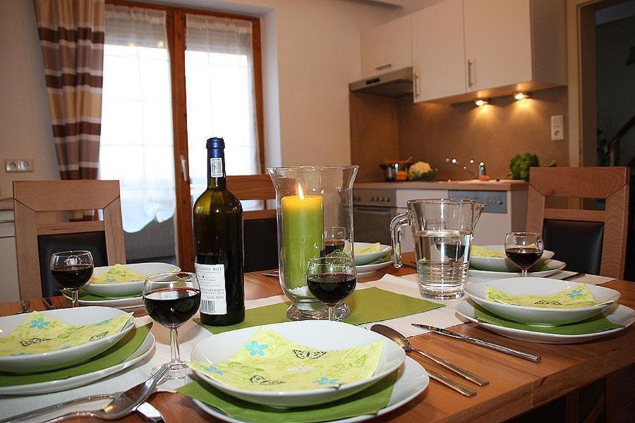 Gaestehaus Neuhauser Zell am Ziller Luaran gambar