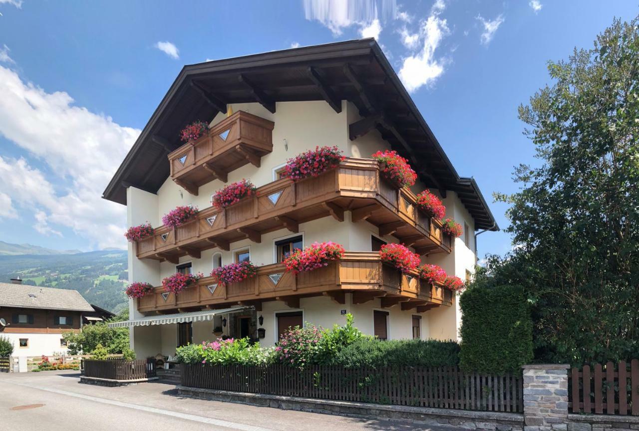 Gaestehaus Neuhauser Zell am Ziller Luaran gambar